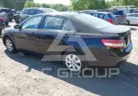2011 Toyota CAMRY фото