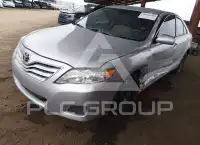 2011 Toyota CAMRY фото
