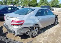 2011 Toyota CAMRY photo