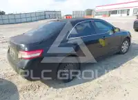 2011 Toyota CAMRY фото