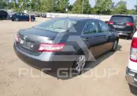 2011 Toyota CAMRY фото