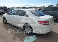 2011 Toyota CAMRY фото