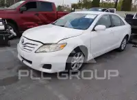 2011 Toyota CAMRY фото