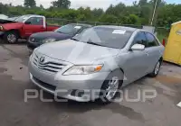 2011 Toyota CAMRY фото