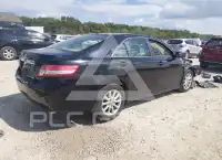2011 Toyota CAMRY фото