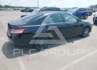 2011 Toyota CAMRY фото