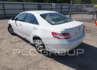 2011 Toyota CAMRY фото