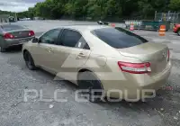 2011 Toyota CAMRY фото
