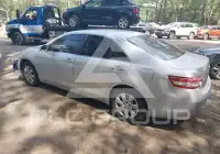 2011 Toyota CAMRY фото