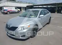 2011 Toyota CAMRY фото