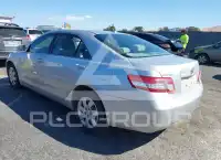2011 Toyota CAMRY фото