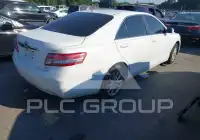2011 Toyota CAMRY фото