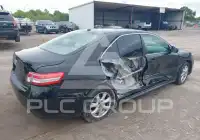 2011 Toyota CAMRY фото
