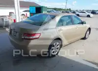 2011 Toyota CAMRY фото