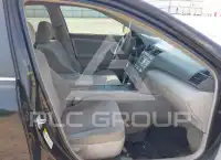 2011 Toyota CAMRY фото