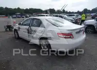 2011 Toyota CAMRY фото