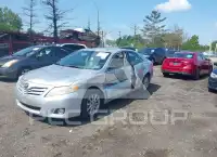 2011 Toyota CAMRY фото