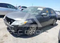 2011 Toyota CAMRY фото