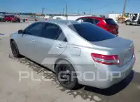 2011 Toyota CAMRY фото