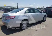 2011 Toyota CAMRY фото