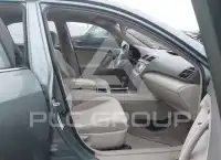2011 Toyota CAMRY photo