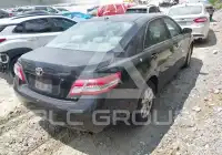 2011 Toyota CAMRY photo