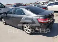 2011 Toyota CAMRY photo