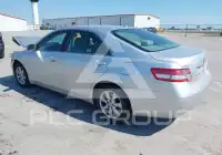2011 Toyota CAMRY photo