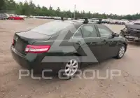 2011 Toyota CAMRY фото