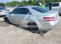 2011 Toyota CAMRY фото