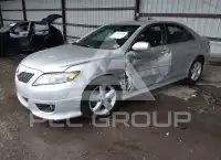 2011 Toyota CAMRY фото