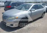 2011 Toyota CAMRY фото