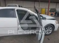 2011 Toyota CAMRY photo