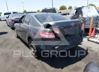 2011 Toyota CAMRY photo