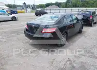 2011 Toyota CAMRY фото