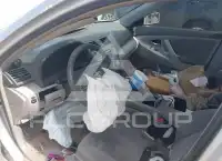 2011 Toyota CAMRY фото