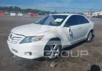 2011 Toyota CAMRY фото