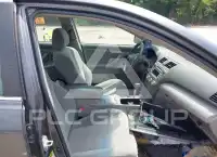 2011 Toyota CAMRY фото