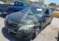 2011 Toyota CAMRY фото