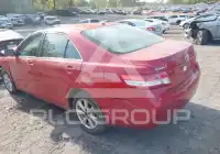2011 Toyota CAMRY фото