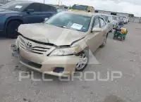 2011 Toyota CAMRY фото