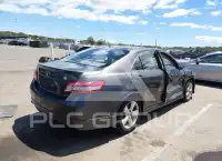 2011 Toyota CAMRY фото