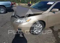 2011 Toyota CAMRY фото