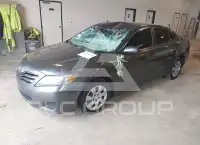 2011 Toyota CAMRY photo
