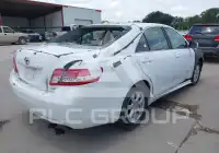 2011 Toyota CAMRY фото
