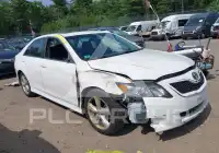 2011 Toyota CAMRY photo