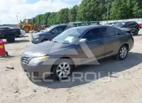 2011 Toyota CAMRY photo