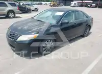 2011 Toyota CAMRY фото