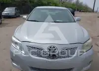 2011 Toyota CAMRY фото