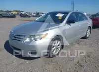 2011 Toyota CAMRY фото